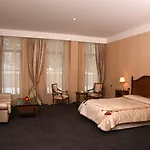 Festa Winter Palace 5*