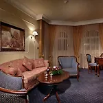 Отель Festa Winter Palace
