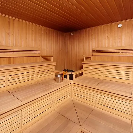 Festa Winter Palace Hotel