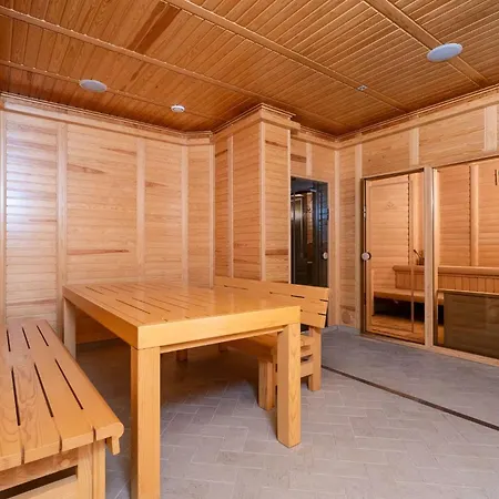 Szálloda Festa Winter Palace 5*