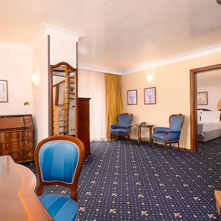 Hotel Festa Winter Palace