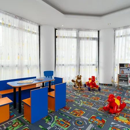 Hotel Festa Winter Palace 5*