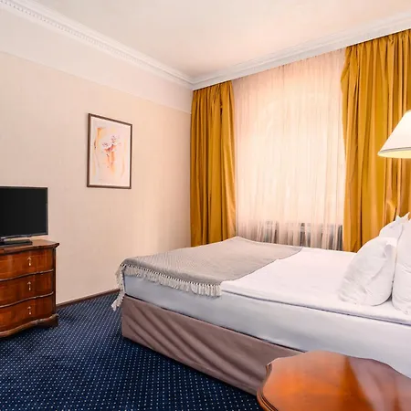 Festa Winter Palace Boroveț