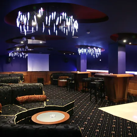 Festa Winter Palace Szálloda Borovec