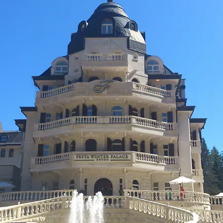 Festa Winter Palace 5*
