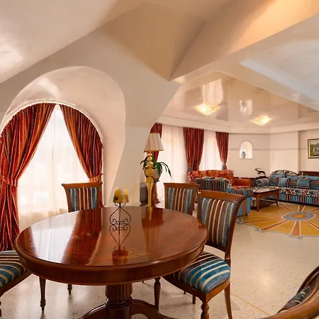 Festa Winter Palace Otel Borovets