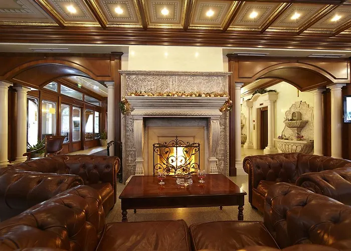 Festa Winter Palace 5* Borowec