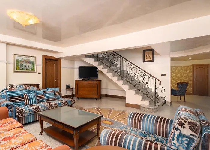 Festa Winter Palace Hotel 5*