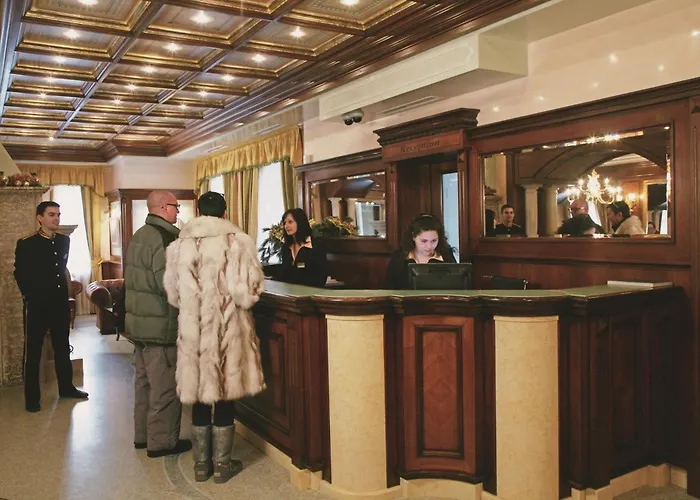 Hotel Festa Winter Palace 5*